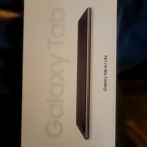 Samsung Galaxy Tab A7 Lite LTE connection unlocked 8.7" Tablet 32GB Like New